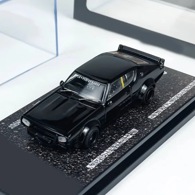 

Литой под давлением масштаб 1:64 SKYLINE 2000 GTR KPGC110, имитация сплава, модель автомобиля, коллекционный орнамент, подарок, игрушка, сувенирное украшение, дисплей
