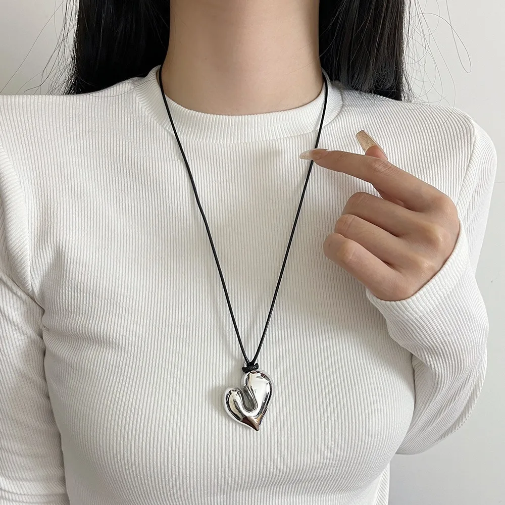 Moda ajustável irregular coração pingente colar originalidade elegante colar uso diário menina camisola acessórios