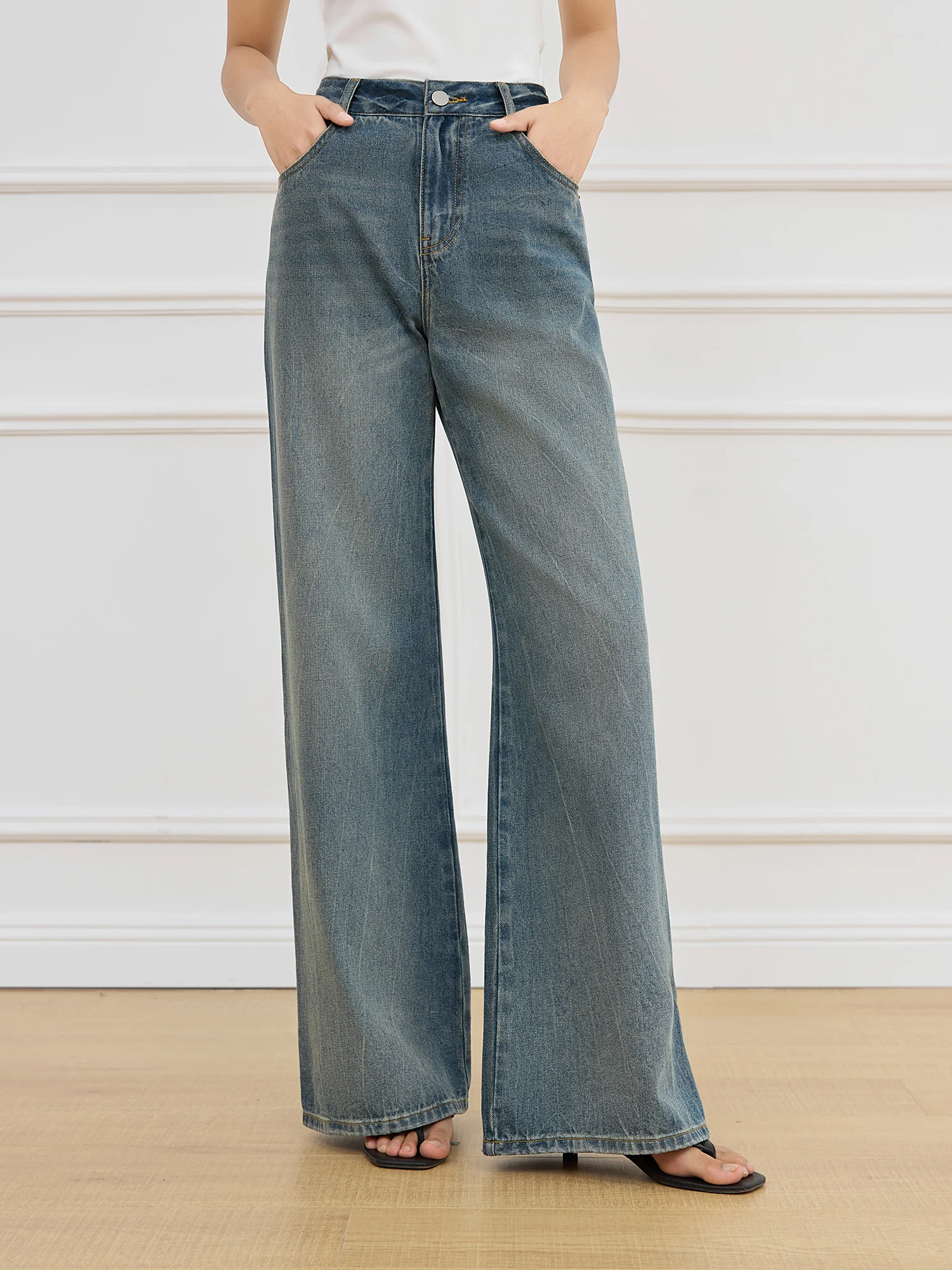 FSLE Autumn Jeans Retro Style Straight High Waist Wide Leg Jeans For Women 2025 Spring New Design Commuting All-match Chic Pants