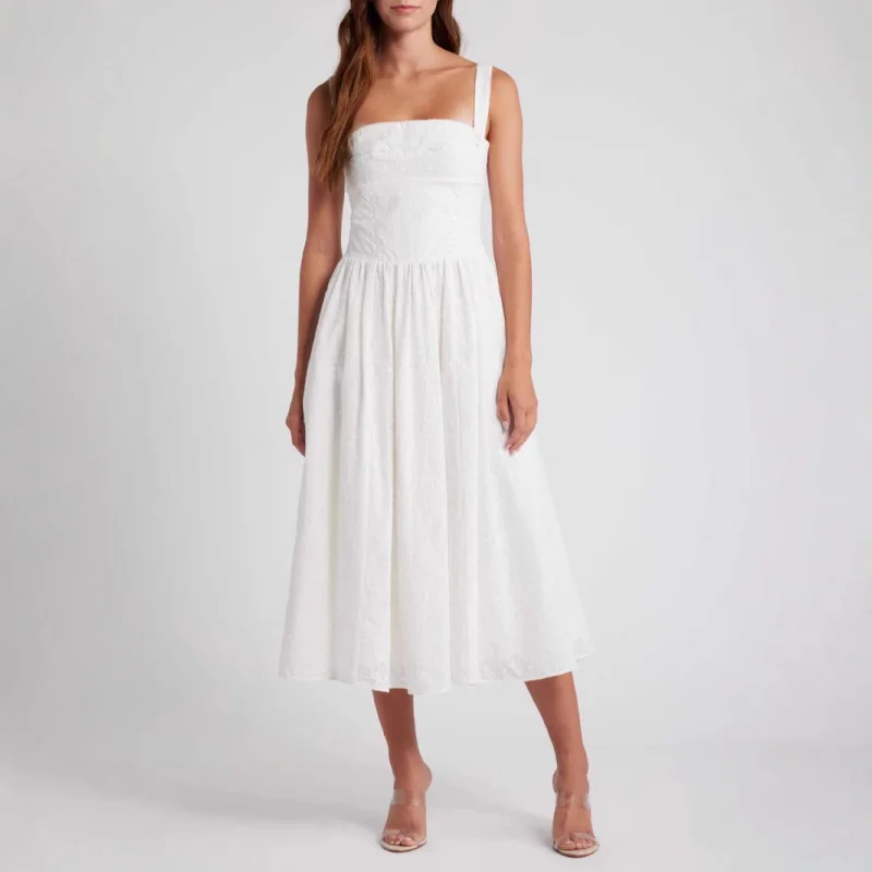 

2025 hot new style high-end white strap dress summer women's-waist-cinching backless mid-length