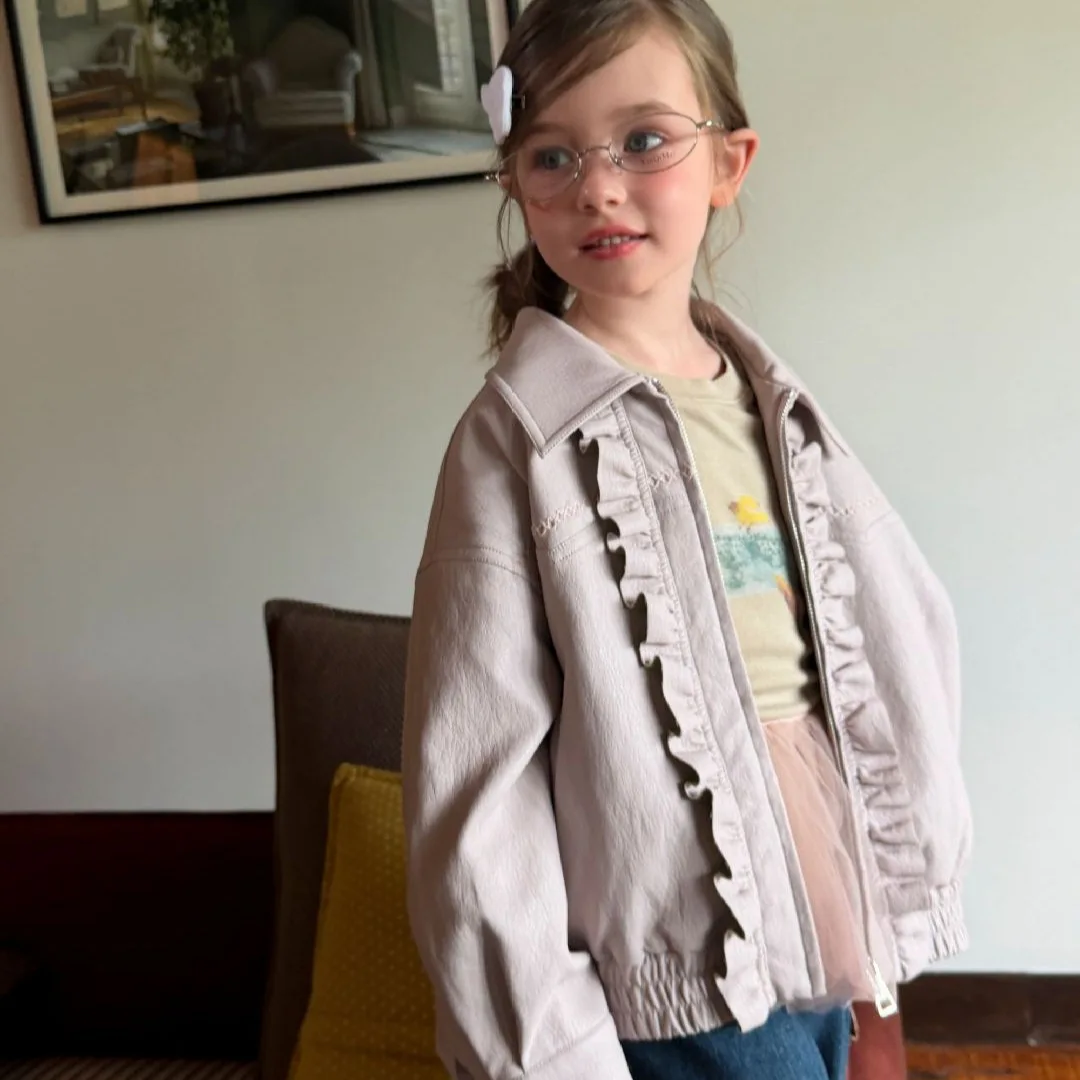 Girls' Jacket 2026 Spring and Autumn New Children's Clothing Korean Style Girl Baby Sweet Design Lace Splicing Leather Jacket