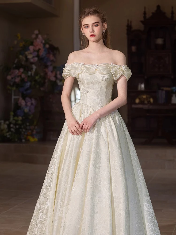 Leichtes Luxus-Abschlussballkleid, schulterfrei, A-Linie, Braut- und Hochzeitsbankett, französisches High-End-Prinzessinnenkleid aus bedrucktem Satin für Erwachsene