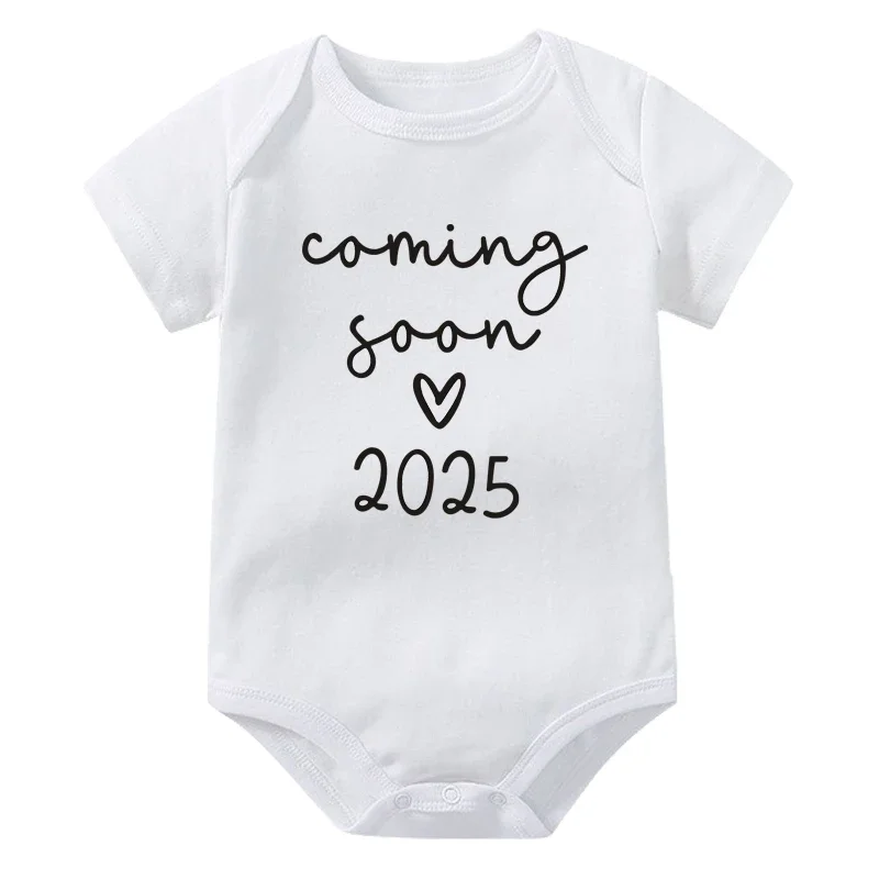 Coming Soon 2025 Baby Announcement Baby Bodysuits Summer Cotton Boys Girls Romper Newborn Body Pregnancy Reveal Clothes