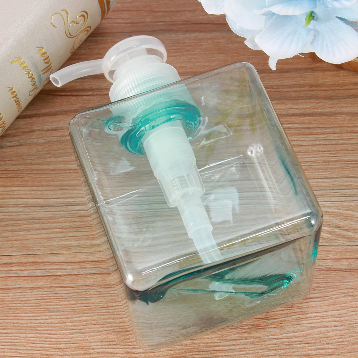 250 مل 8.4 أوقية مضخة مربعة فارغة قابلة لإعادة الملء شفافة زرقاء لمضخة حاوية توزيع الشامبو والصابون السائل #4
