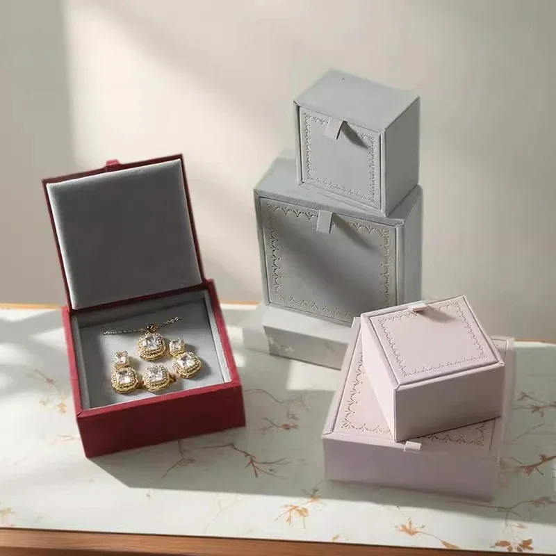 

Fashion jewelry box, light luxury flip up jewelry packaging box, ring earring necklace gift box