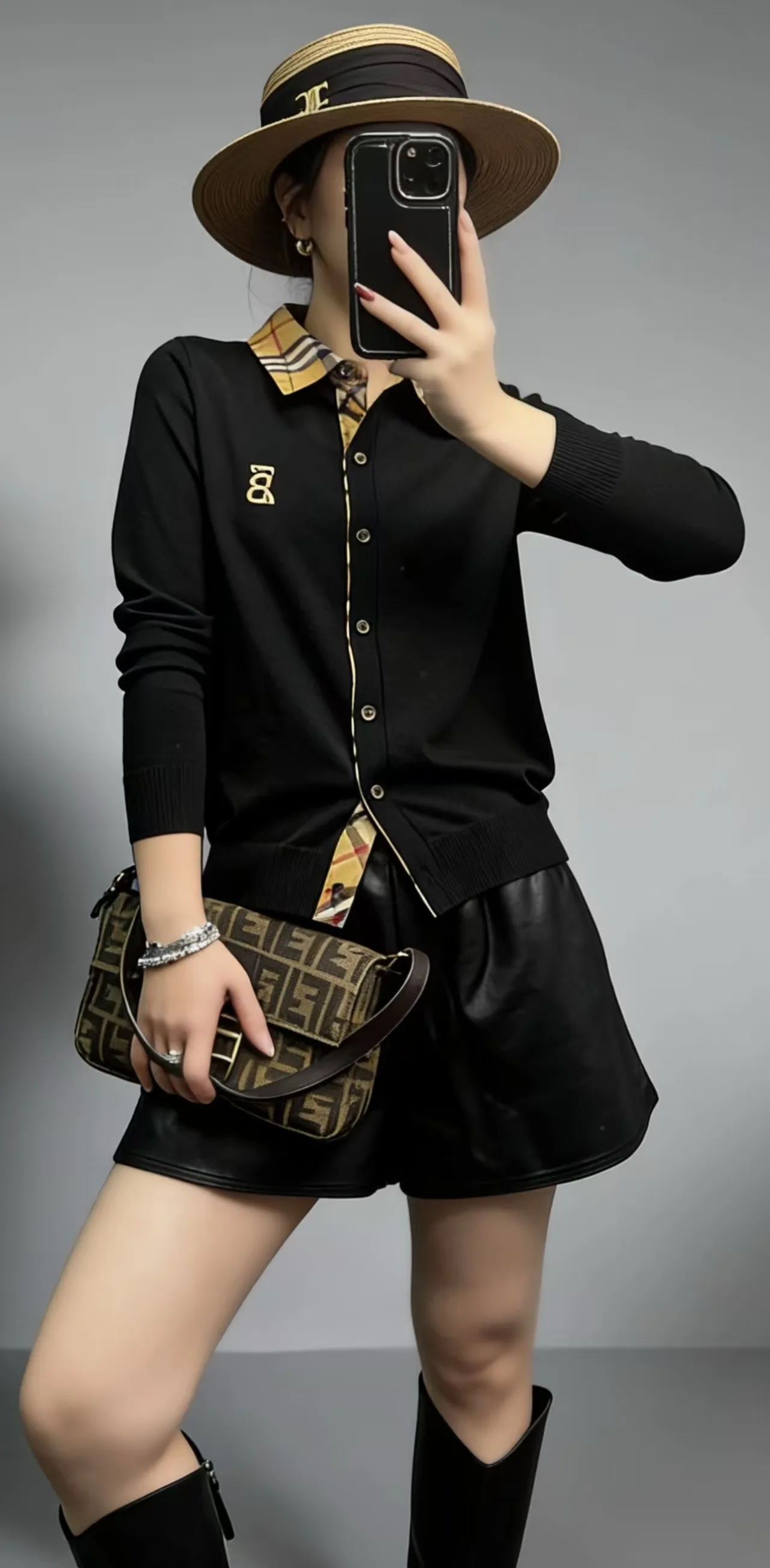 

Spring New Plaid Splicing Embroidered Sweater Jacket Women Loose Slimming Versatile Knitted Open Cardigan Top Ice Silk Long S...