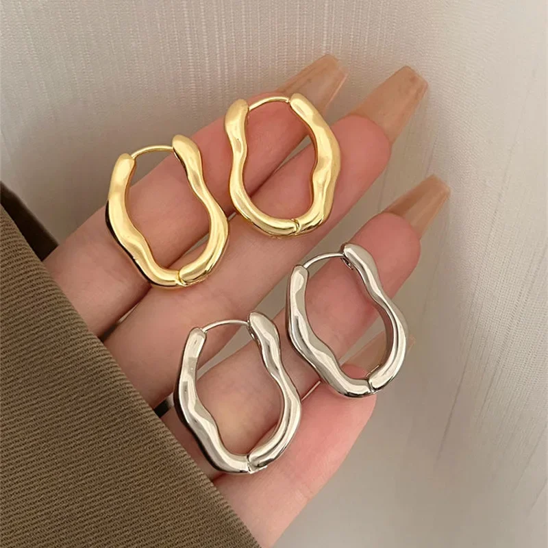 Vintage Metal Geometry Hoop Earring Fashion New Design Irregular Minimalist Earrings for Women Fashion Jewelry Gift 2024