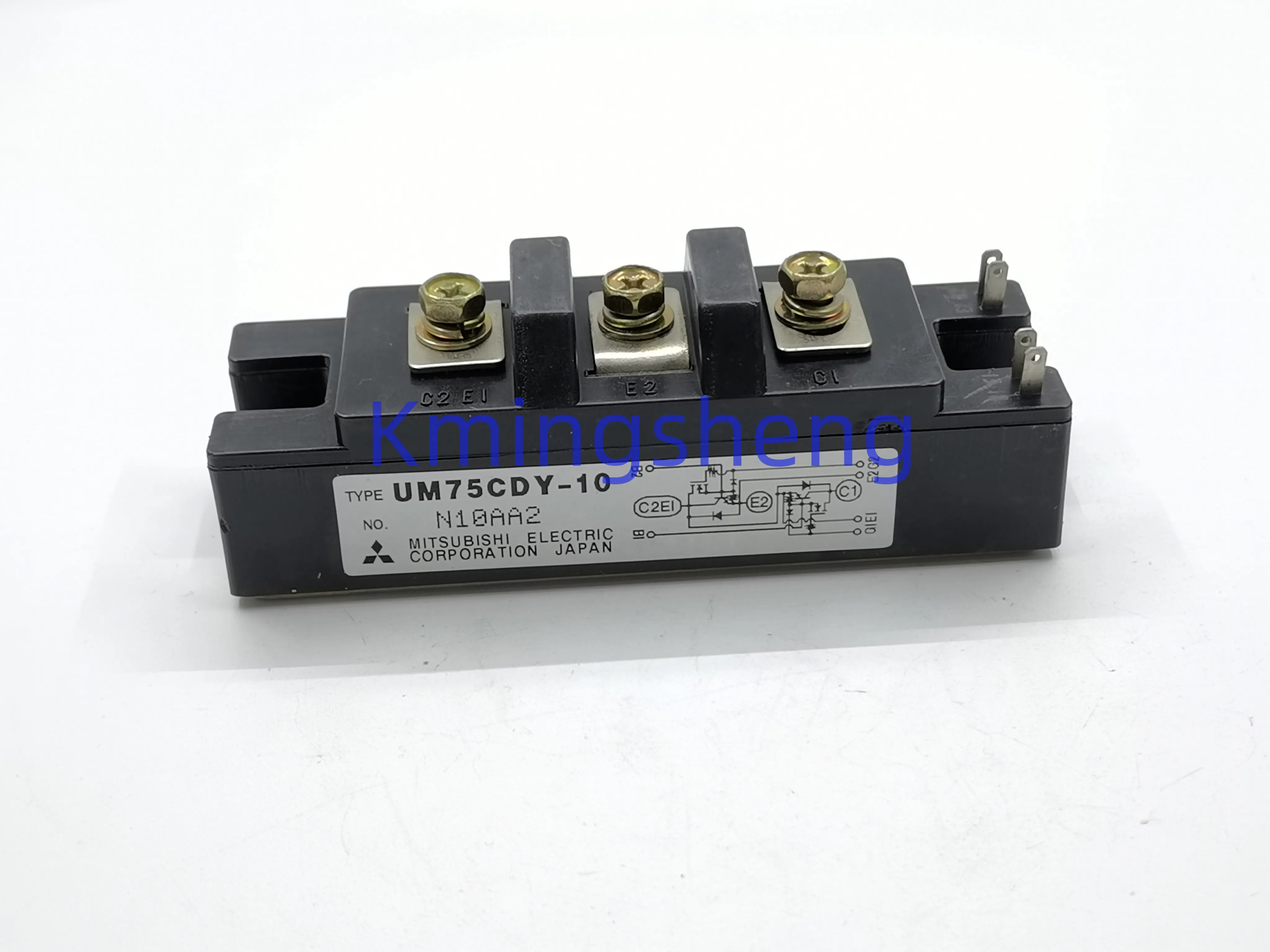 

UM75CDY-10 BKO-NC1122-H01 FREE SHIPPING NEW AND ORIGINAL MODULE