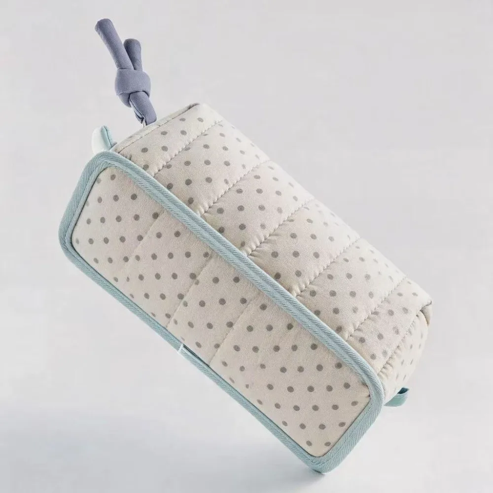 Creative Large Capacity Pencil Case Dot Pattern Fashion Pen Bag Portable Creative Stationery Bag Portable Use