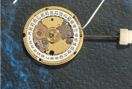 New Swiss 956.112 quartz movement three needle single calendar gold machine 3 o'clock position suitable for ETA accessories