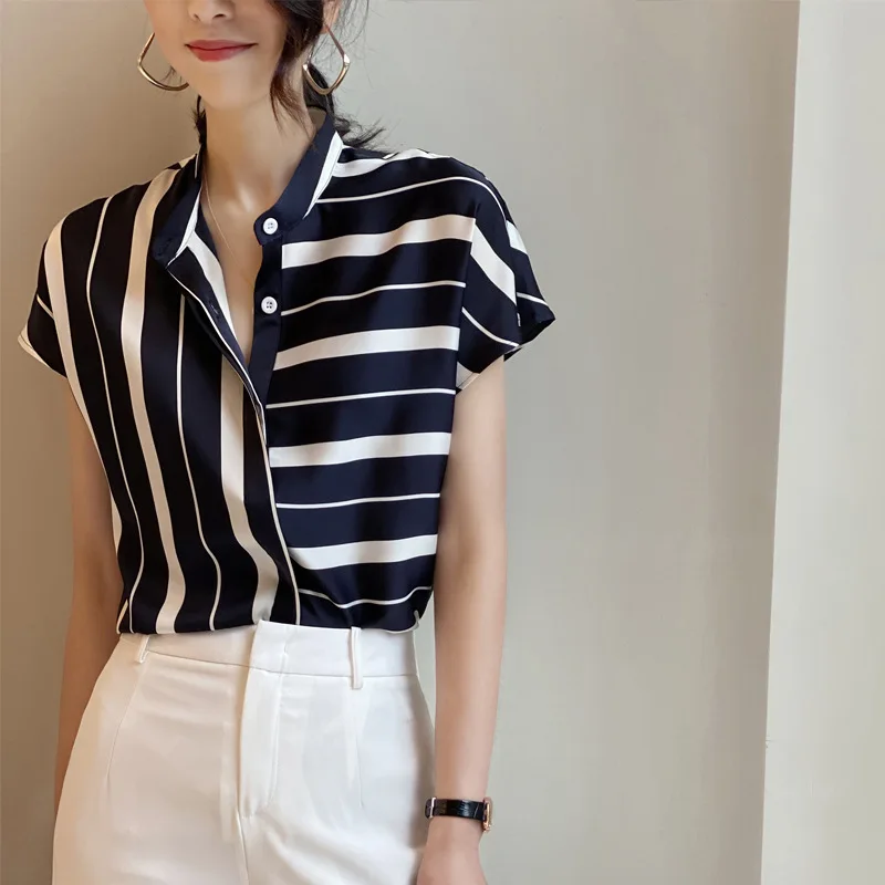 

Women's Striped Chiffon Short Sleeve Shirt, 2024 New Korean Style Casual Top with Stand Collar for Spring and Summer