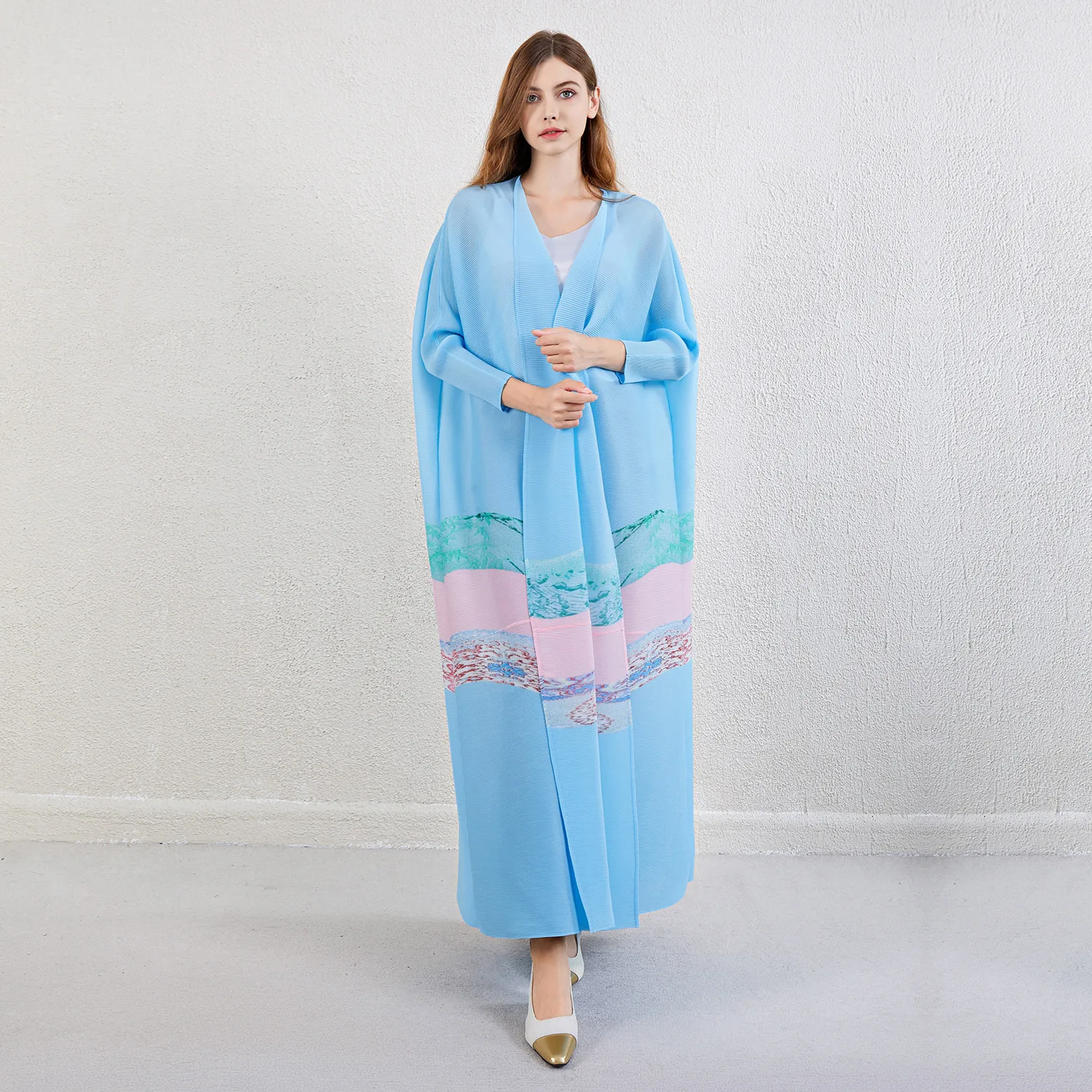 Latest 2024 Pleated Long Coat Windbreaker Casual Style Printed Women's Long Cardigan Fashion Pleated Robe