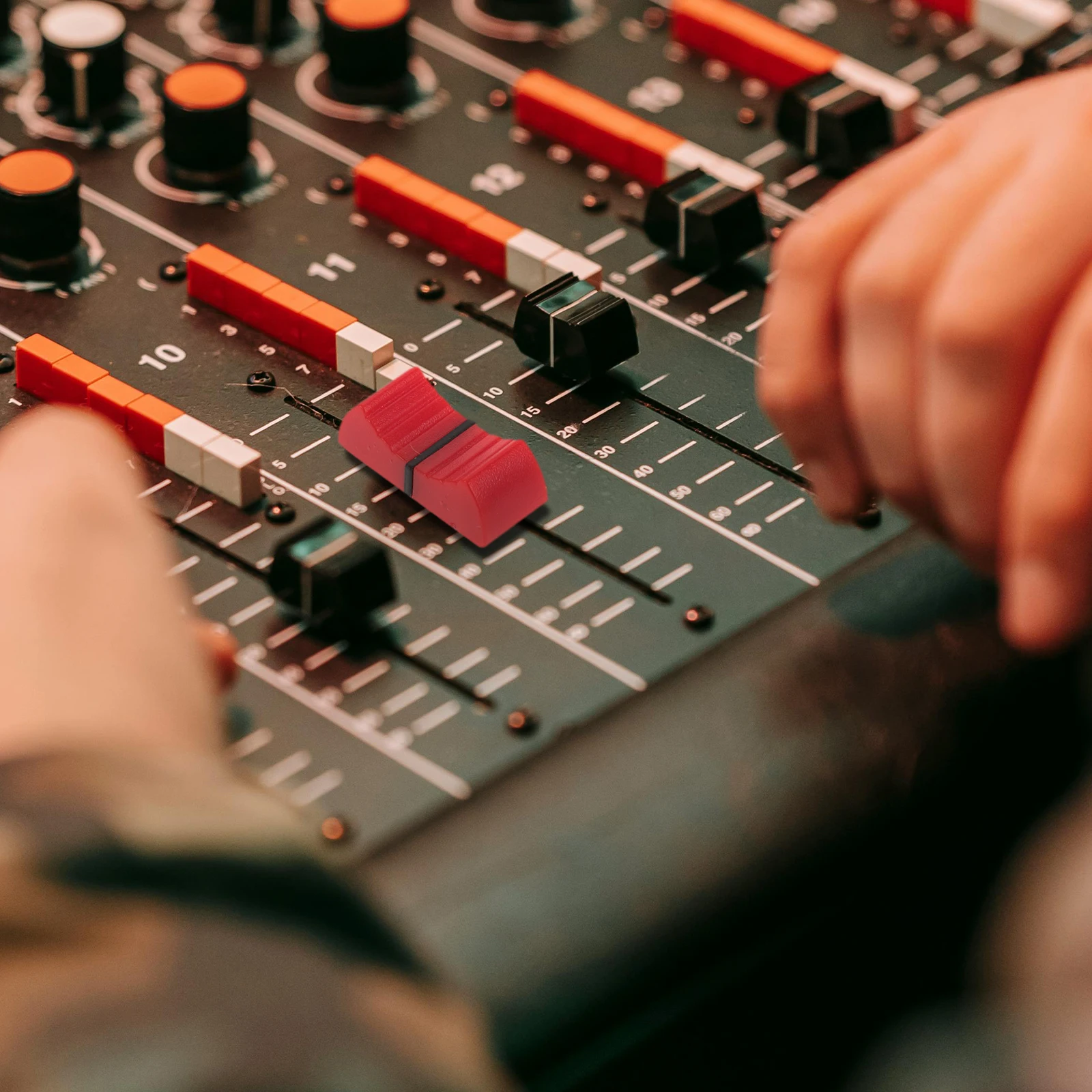 50Pcs Console Mixer… - image