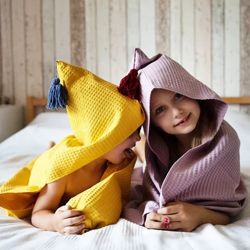 Fashion Solid Color Simple Loose Baby Bathrobe Soft And Quick Dry Hooded Baby Towel Comfortable Waffle Cotton Kids Beach Towel