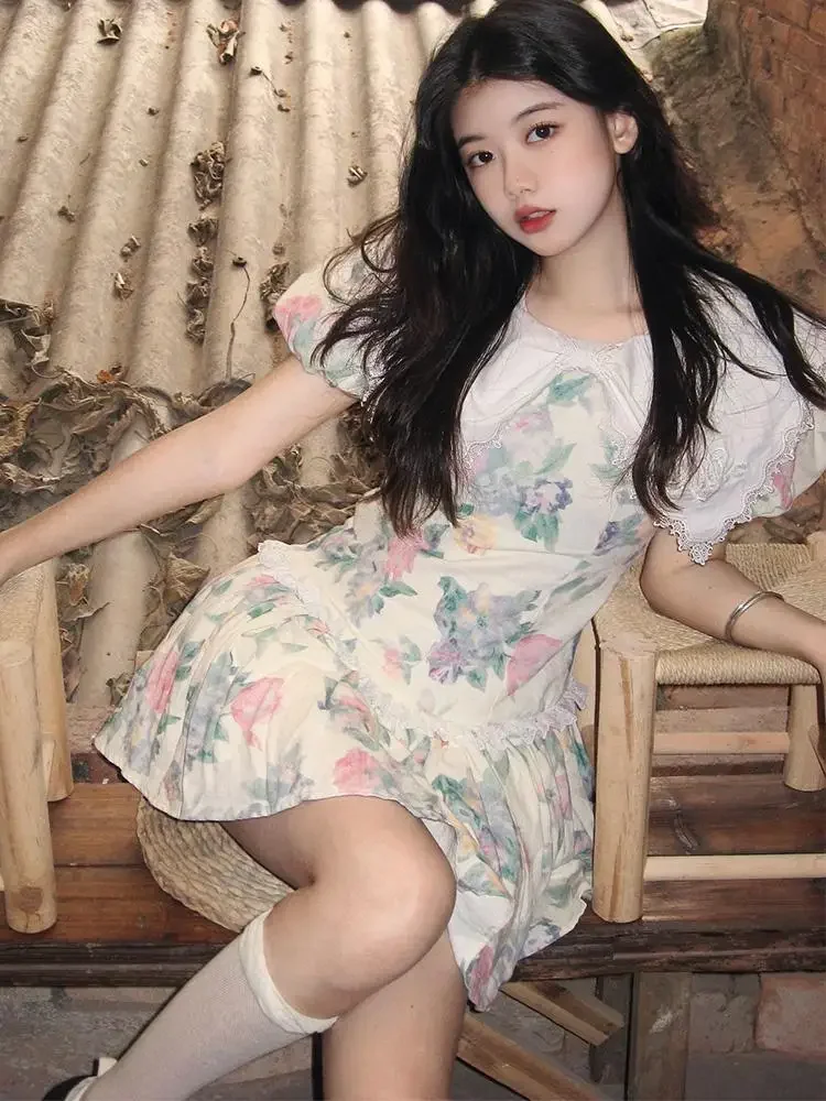 

French Doll Collar Puff Sleeve Dress for Women, New Summer Style, Elegant Waist-cinching Floral Short Skirt