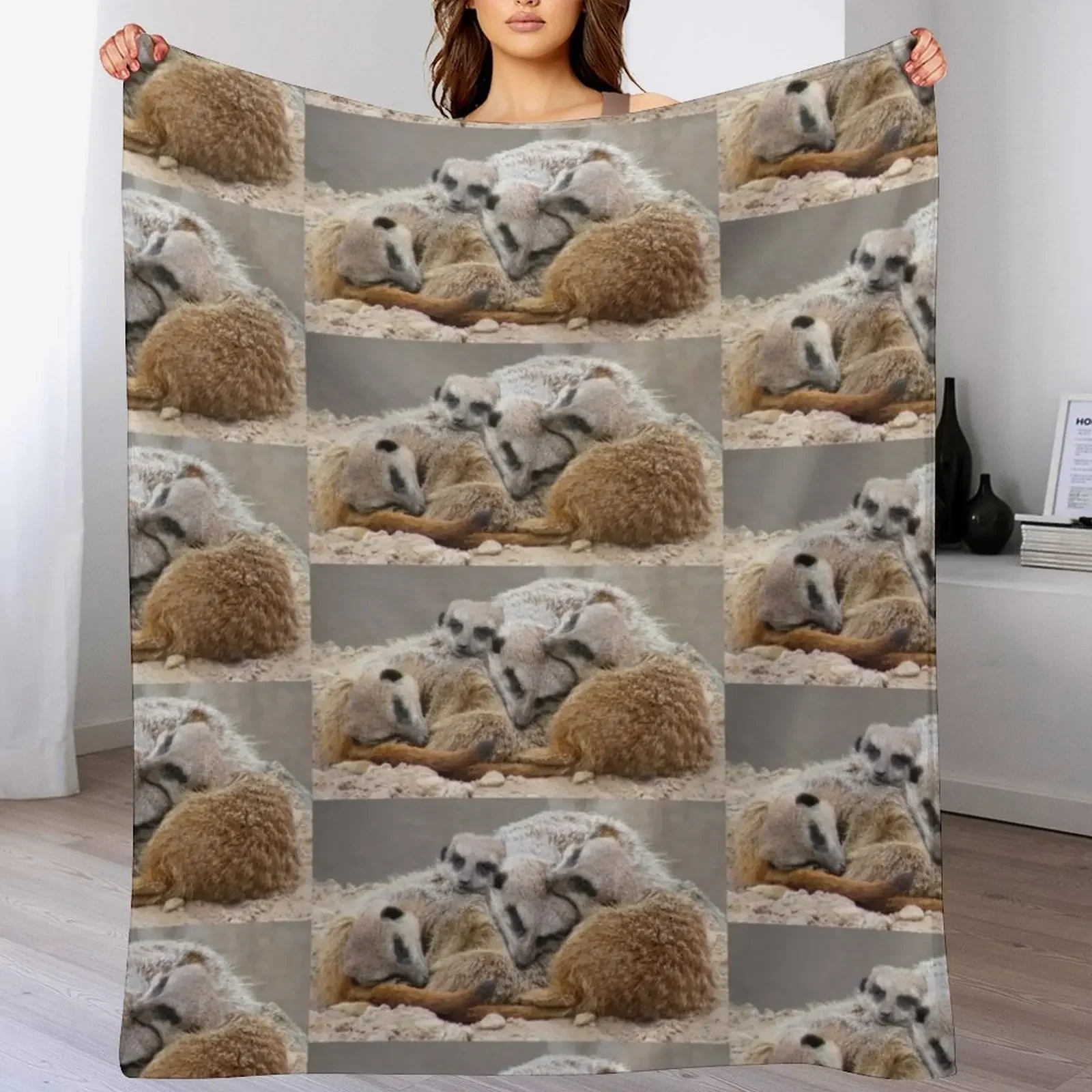 

Meerkat cuddles Throw Blanket Plush Polar Blankets Sofas Of Decoration Sleeping Bag Blankets