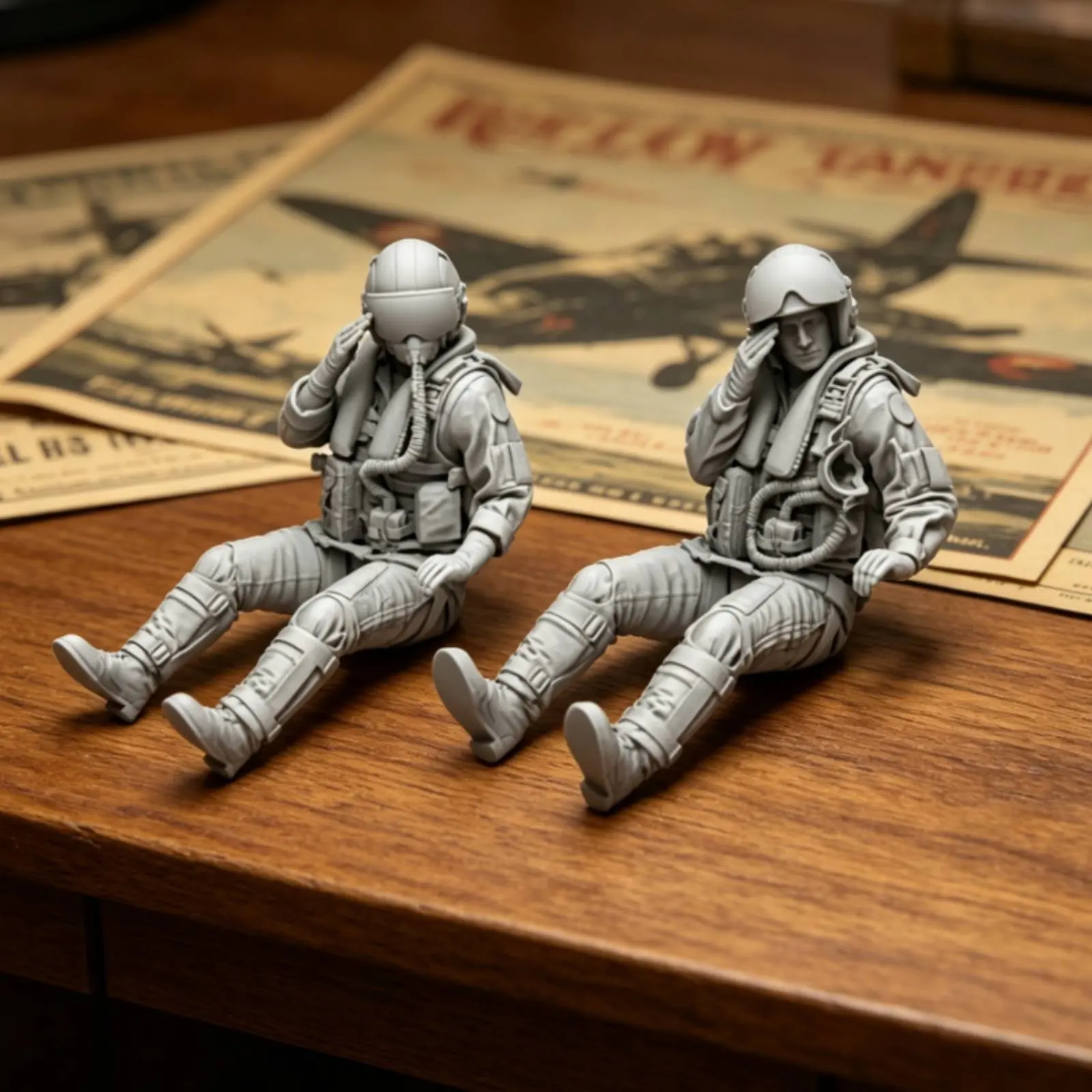 2 Pieces Detection Officer Figure High Fine Finish Seated Cockpit Crew Seated Jet Crew Figures 3D Printed for Hobbyists