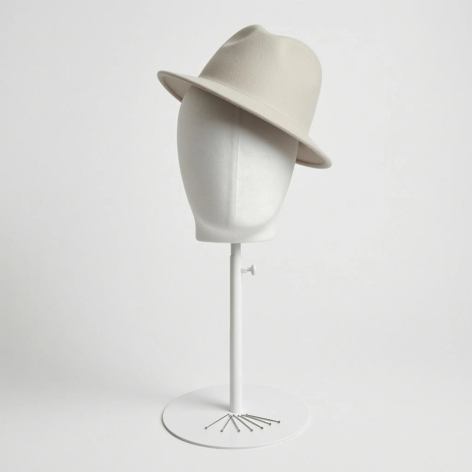 support-de-tete-de-mannequin-reglable-avec-bouton-de-serrage-lateral-tete-de-mannequin-recouverte-de-tissu-presentoir-de-vente-au-detail-leger