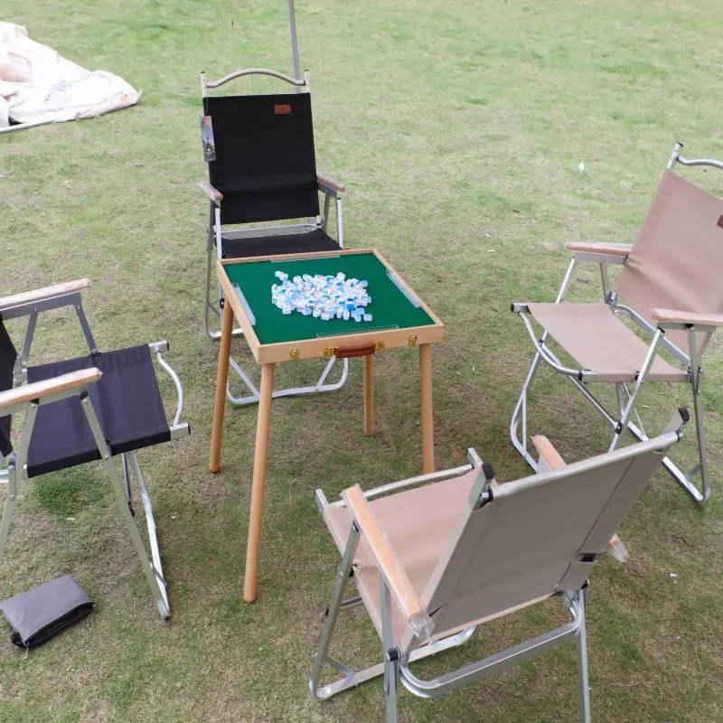 Foldable game table and easy to place mahjong table Outdoor recreation table