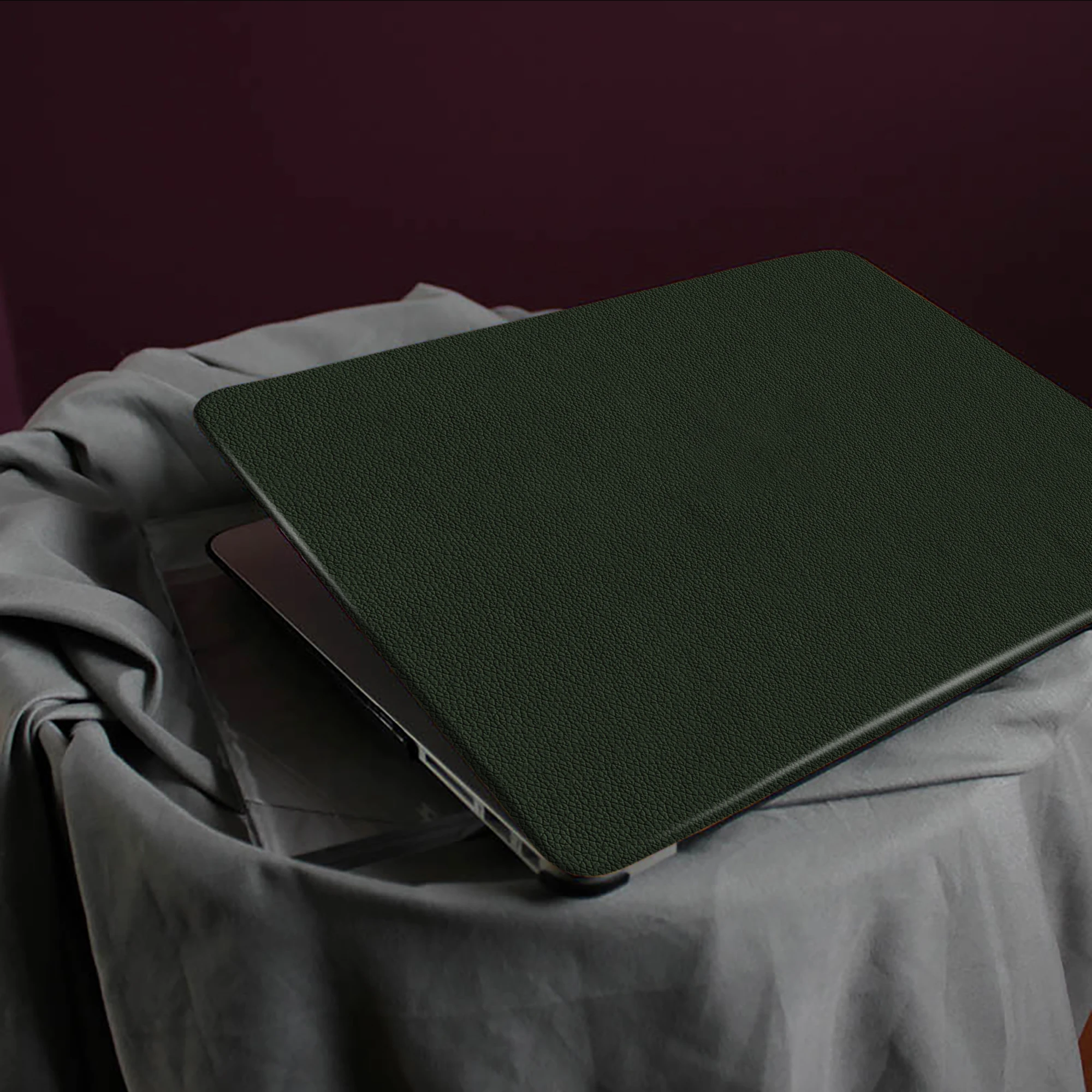 

Чехол Lichi Blackish Green для MacBook, абстрактный чехол для ноутбука MacBook Air 13 Macbook Pro 13, 16, 14, 15, с вырезанным логотипом