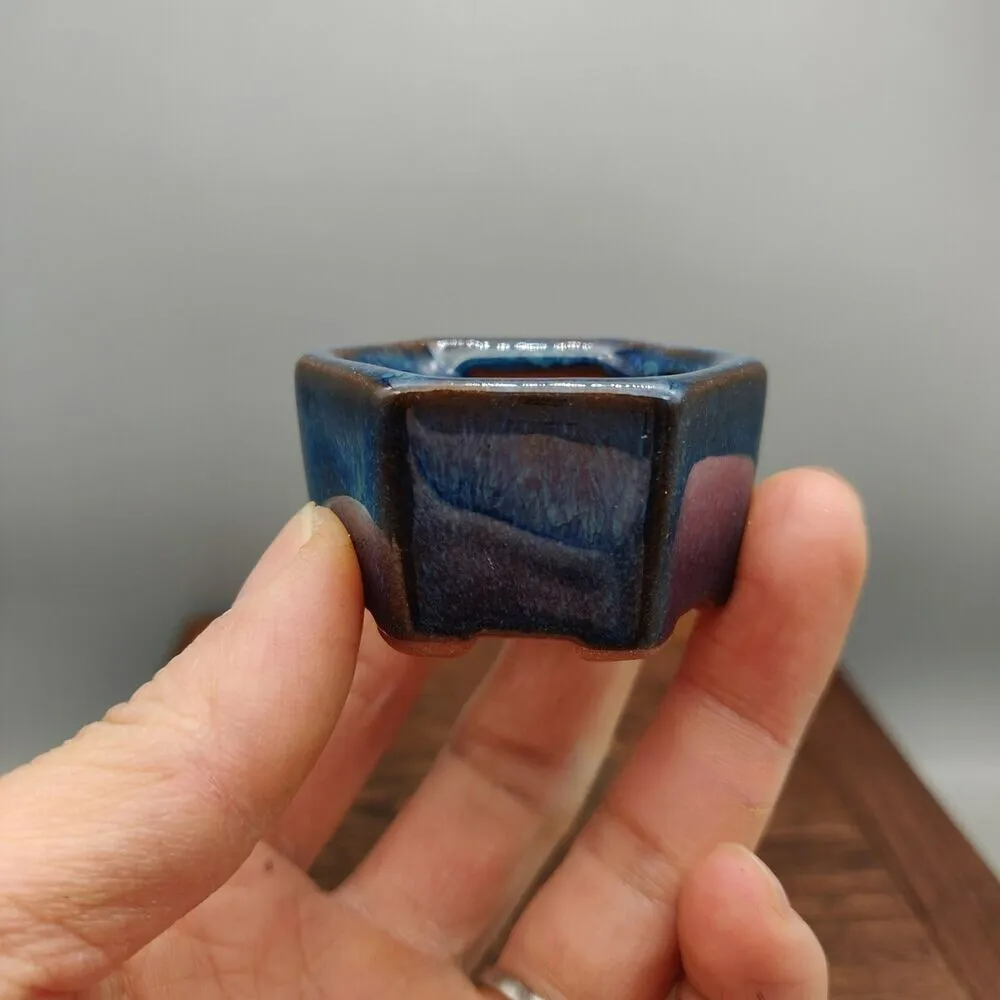 

Китайский горшок Yixing Mame Bonsai Cactus Succulent Pot с синей глазурью 4,1x4,1x2,4 см