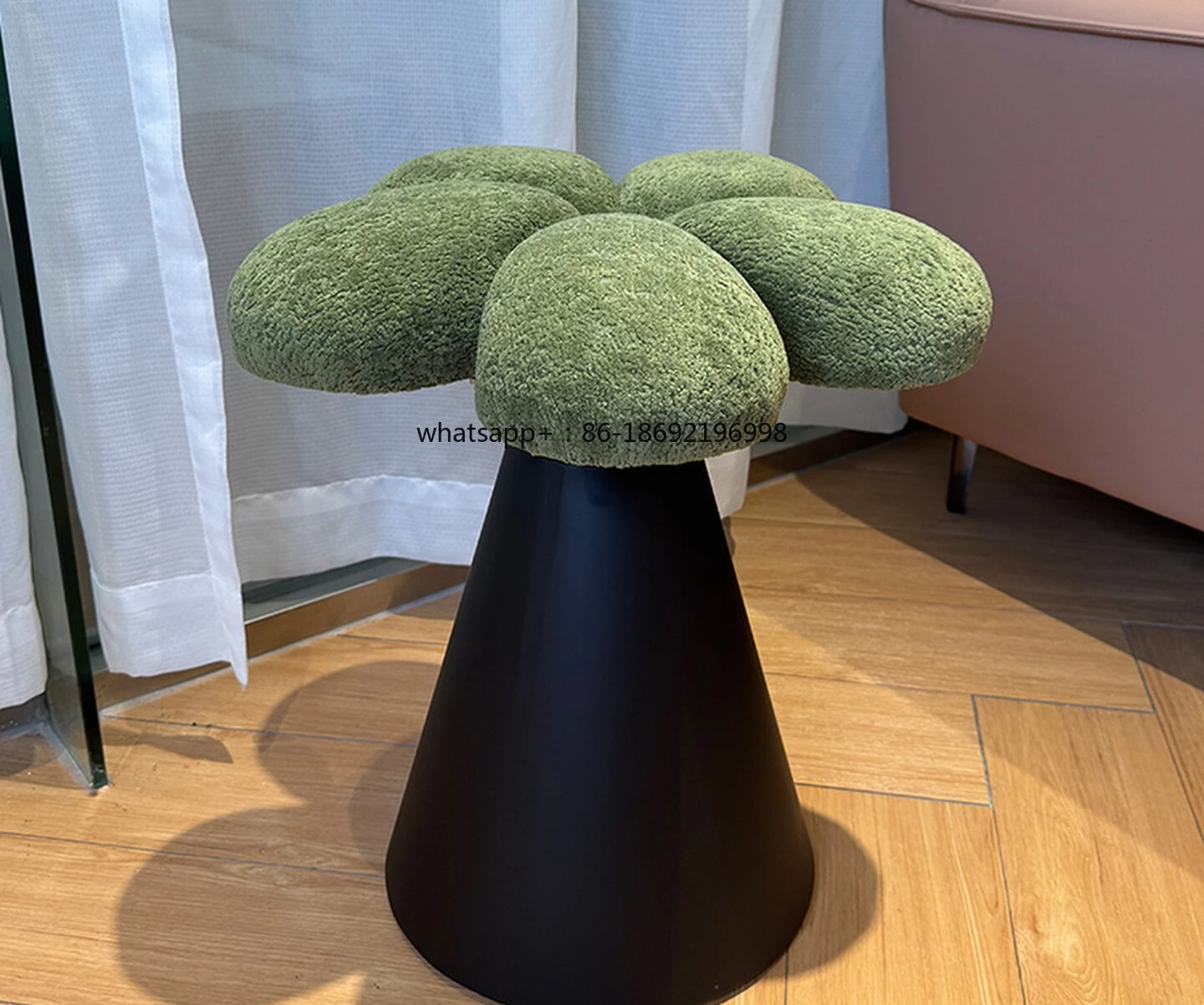 

Cream Wind Bedroom Light Luxury High-end Makeup Stool Master Bedroom Dressing Stool Rotatable Dresser Stool Makeup Chair