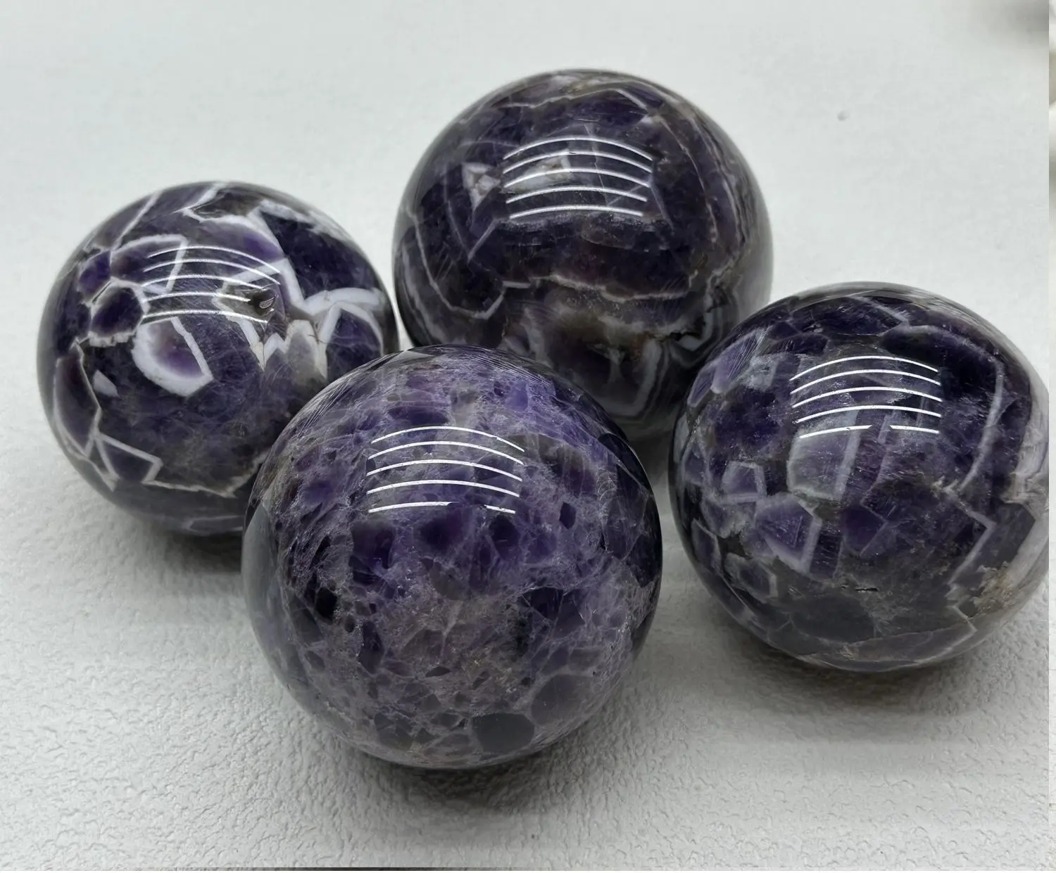 Genuine Amethyst round Ball Sphere Loose Gemstone 4.9-5.2cm Wholesale for Home Decoration Dog Teeth Inspired Design