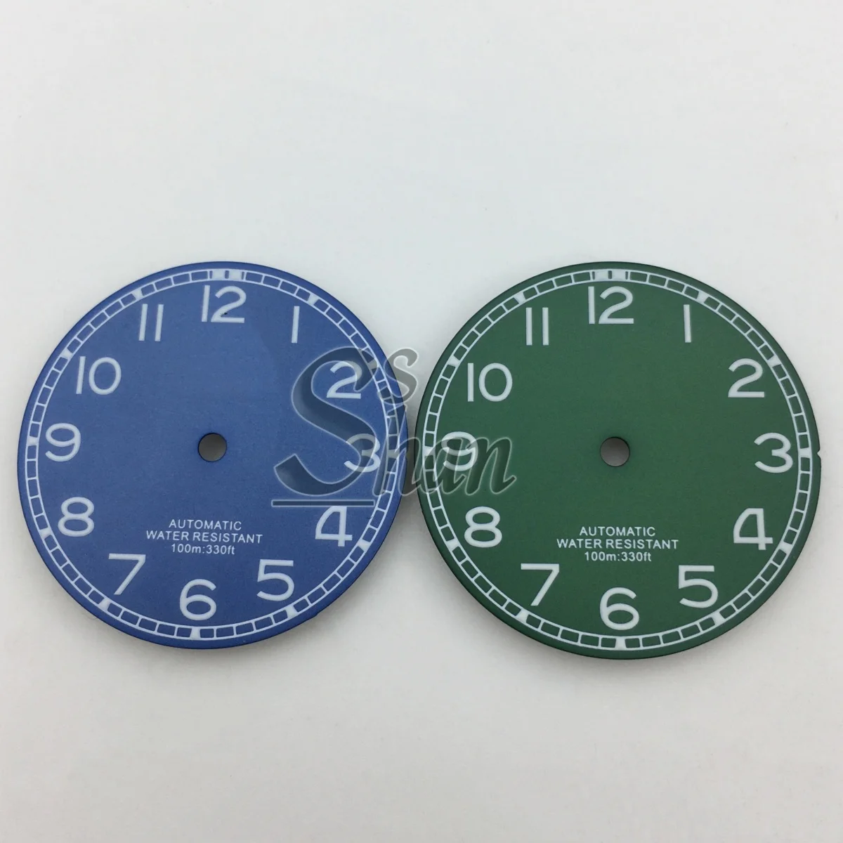 O mostrador de numerais arábicos de 29 mm com luminescência verde é adequado para o movimento NH34 NH35 NH36 ETA2836 2824 PT5000