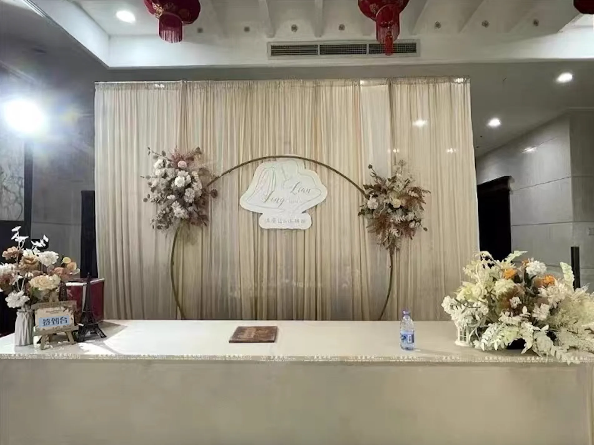 

3x3M/10x10FT White Sheer Silk Cloth Drapes Panels Hanging Curtains Photo Backdrop Wedding Party Events DIY Drapery Decoration