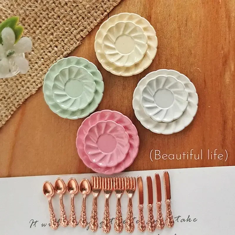 1 Set 1:12 Poppenhuis Miniatuur Taartschotel En Mes Vork Lepel Combinatie Model Voor Poppenhuis Decor Kinderen Fantasiespel speelgoed Gift
