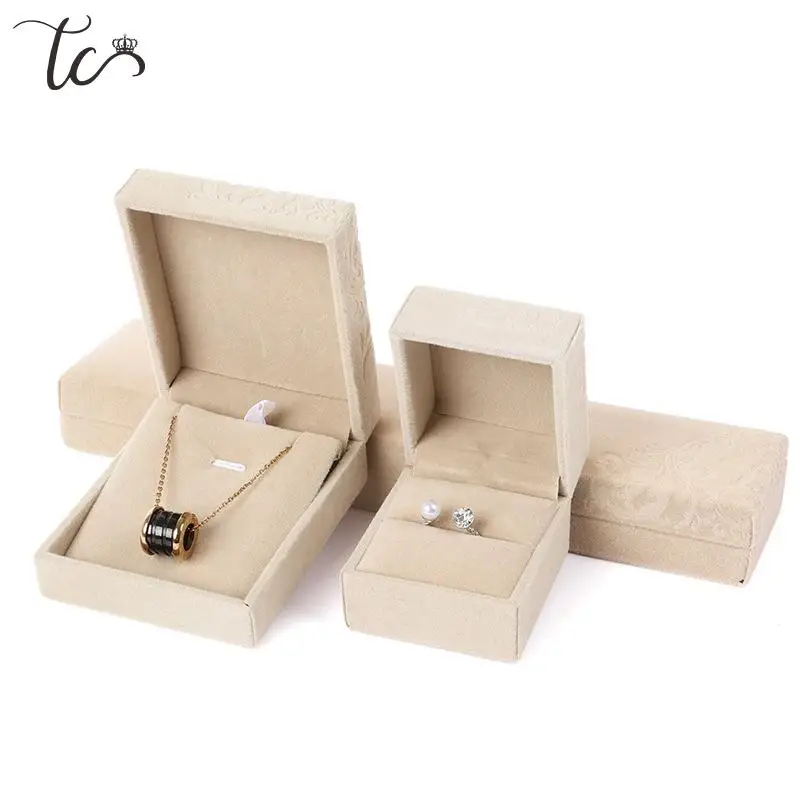 New Flannelette Jewelry Box Embossed Velvet Jewelry Ring Box Bracelet Box Gift Box Necklace Pendant Jewelry Box