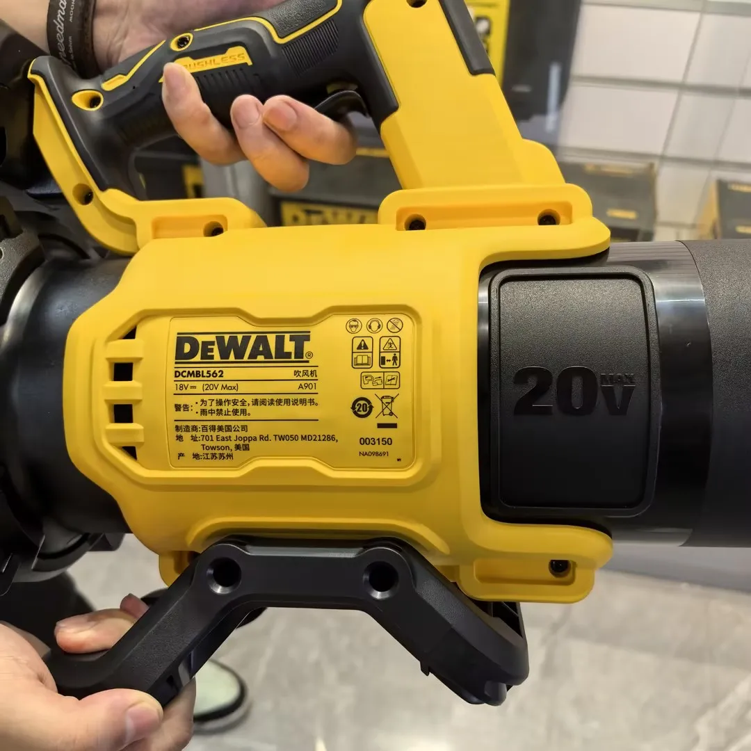 DEWALT DCMBL562N Professional Brushless Cordless Air Blower Handheld 450CFM Vacuum Cleaner for Outdoor Dust Blowing Power Tool