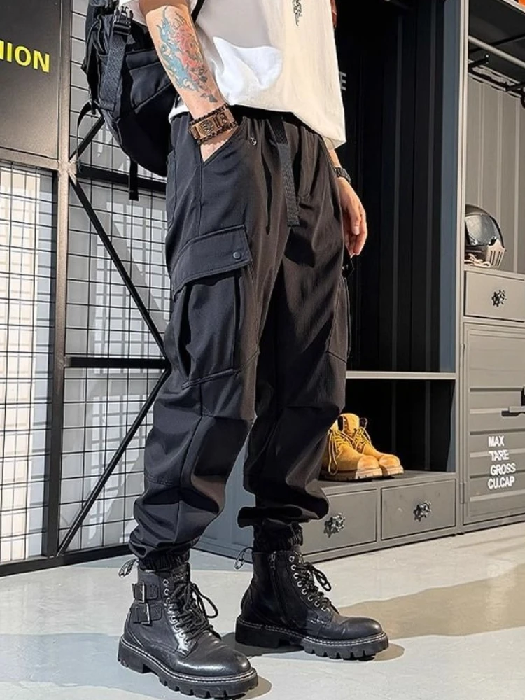 Schwarze Baggy Multi Pocket Herren Harem Cargohose Koreanischer Stil Günstigste Hose Harajuku Neu in Street Aesthetic Emo Male Hose