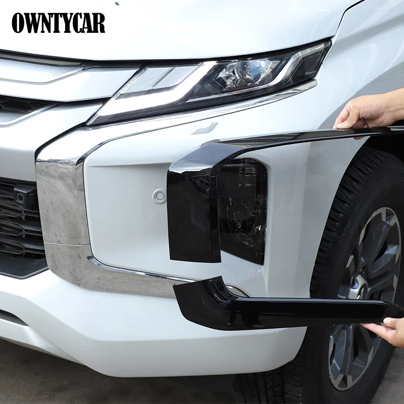 

For Mitsubishi L200 Triton 2019-2023 ABS black Car front center grille trim strip Car front center grille trim strip Accessory