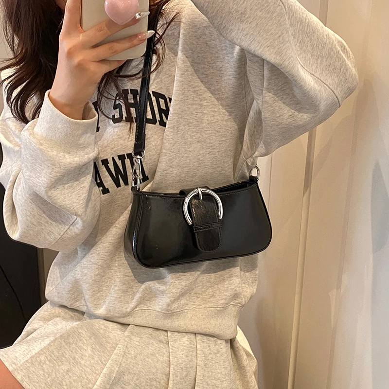 2024 new baguette bag women\'s dinner bag shoulder bag pack cosmetics storage Fashion bright PU material