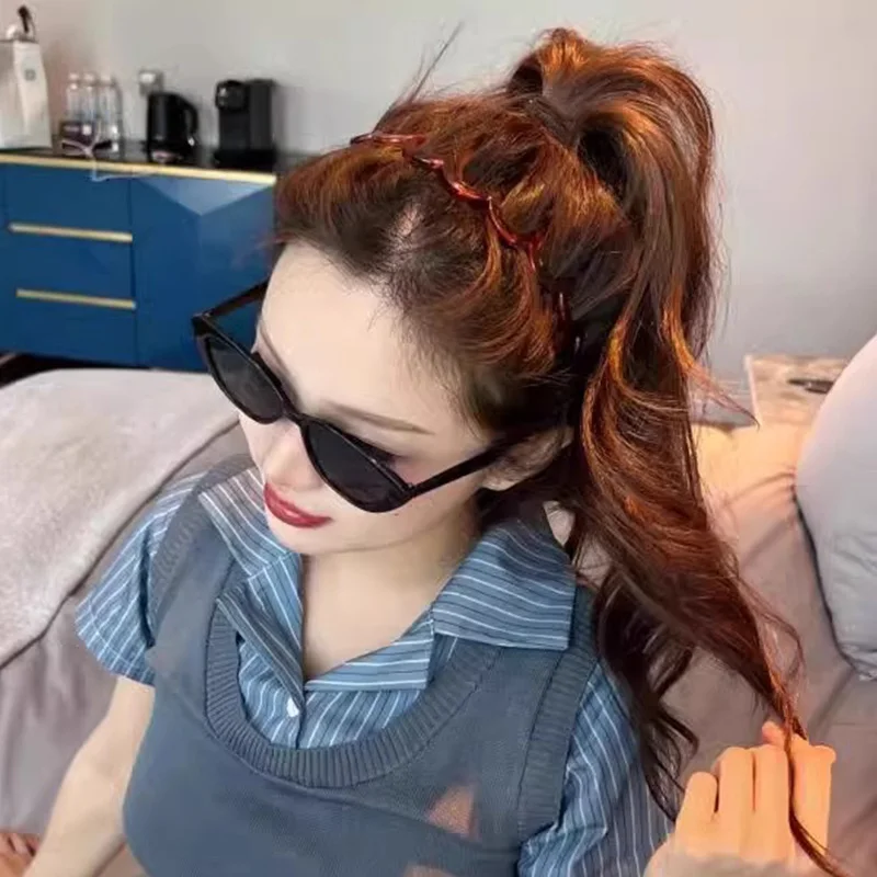 Haarbänder aus Bernstein mit Zahnchen zur Befestigung von Pony und gebrochenen Haarsträhnen, rutschfest, für Frauen und Mädchen, süßes Haarschmuck-Stirnband, modische Haaraccessoires – Detail 7