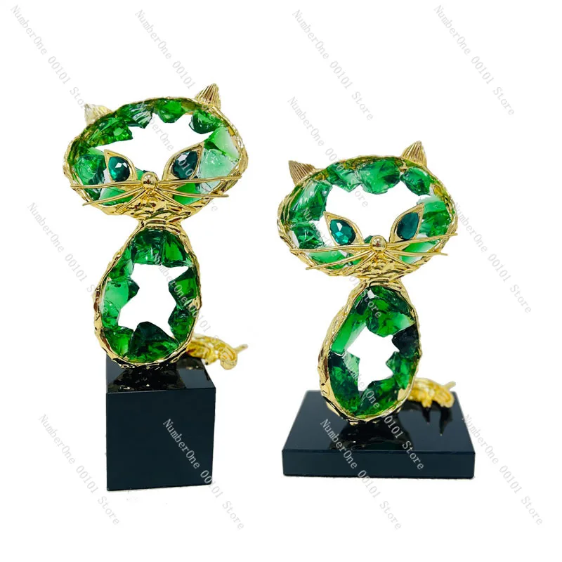 

Light Luxury Crystal Emerald Cat Ornaments Modern Living Room TV Cabinet Hallway Wine Cabinet European Home Decorations