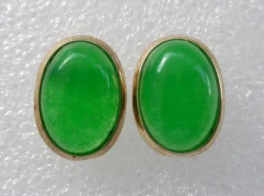 

Hot sell Noble- hot sell new - CLASSIC 16mm natural baroque green jade earrings 5.2