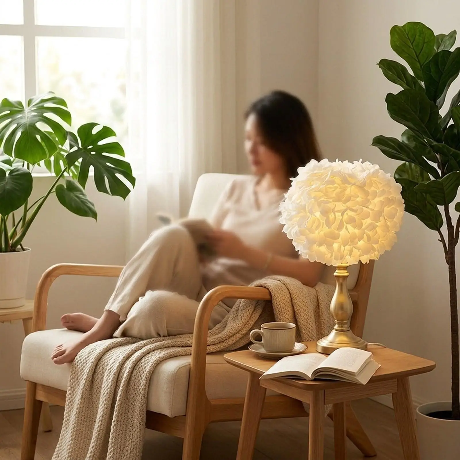 Decorative Globe Lamp Shade E27 Iron Table Lampshade Modern Light Cover for Hotel Bedside Cafe Home Lighting