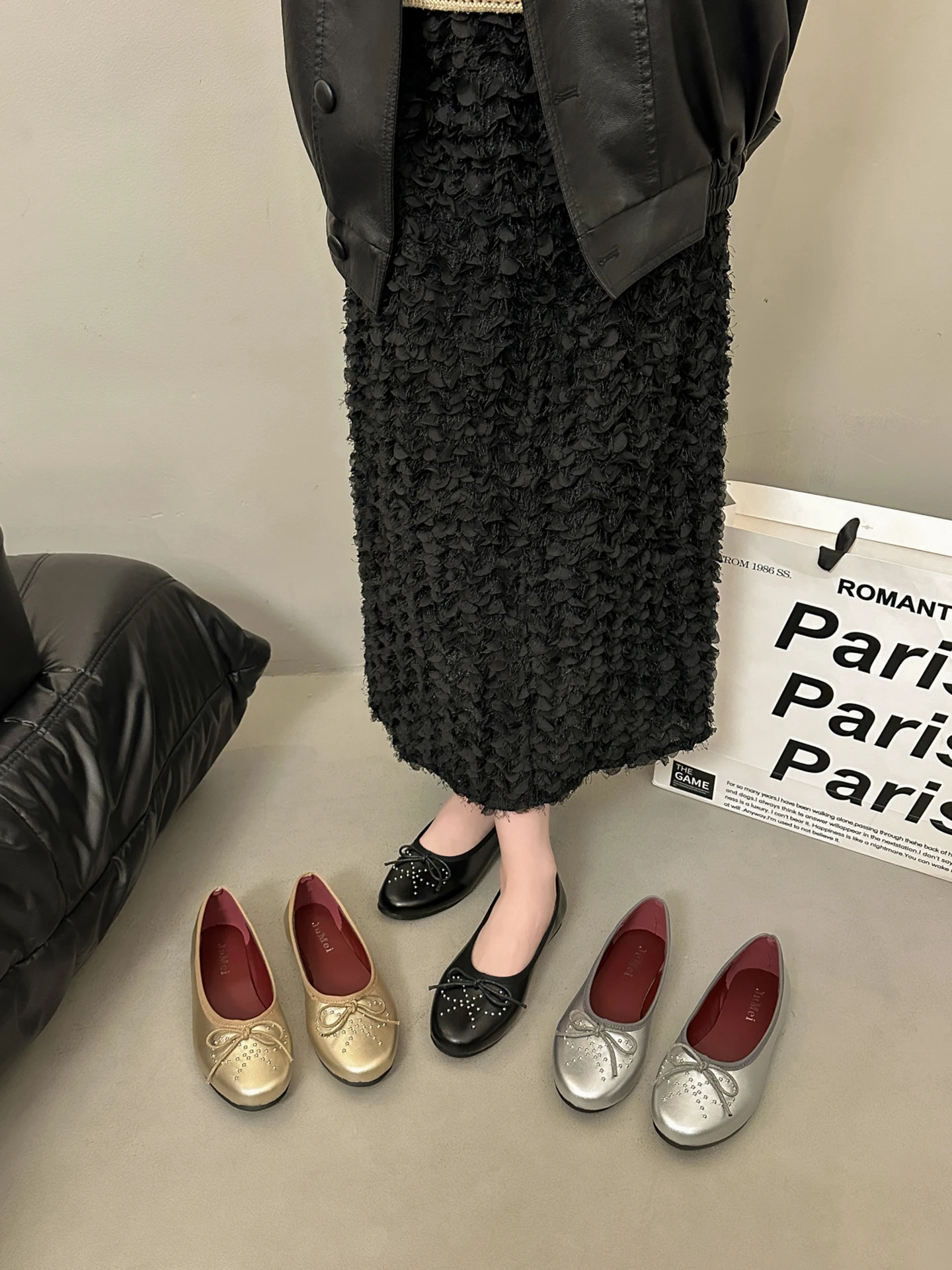 ソフトレザーフラットボトムバレエフラット女性のソフトソールノットスリッポンカジュアルシューズ春夏ファッション履物