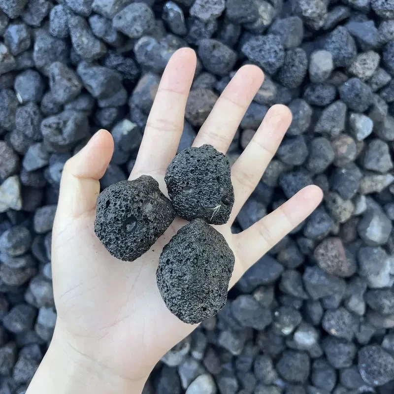 100g Porous Volcanic Rock, for Aquariums, Fish Diffusion Stones for Aromatherapy and Home Decor, with Stone Decorations