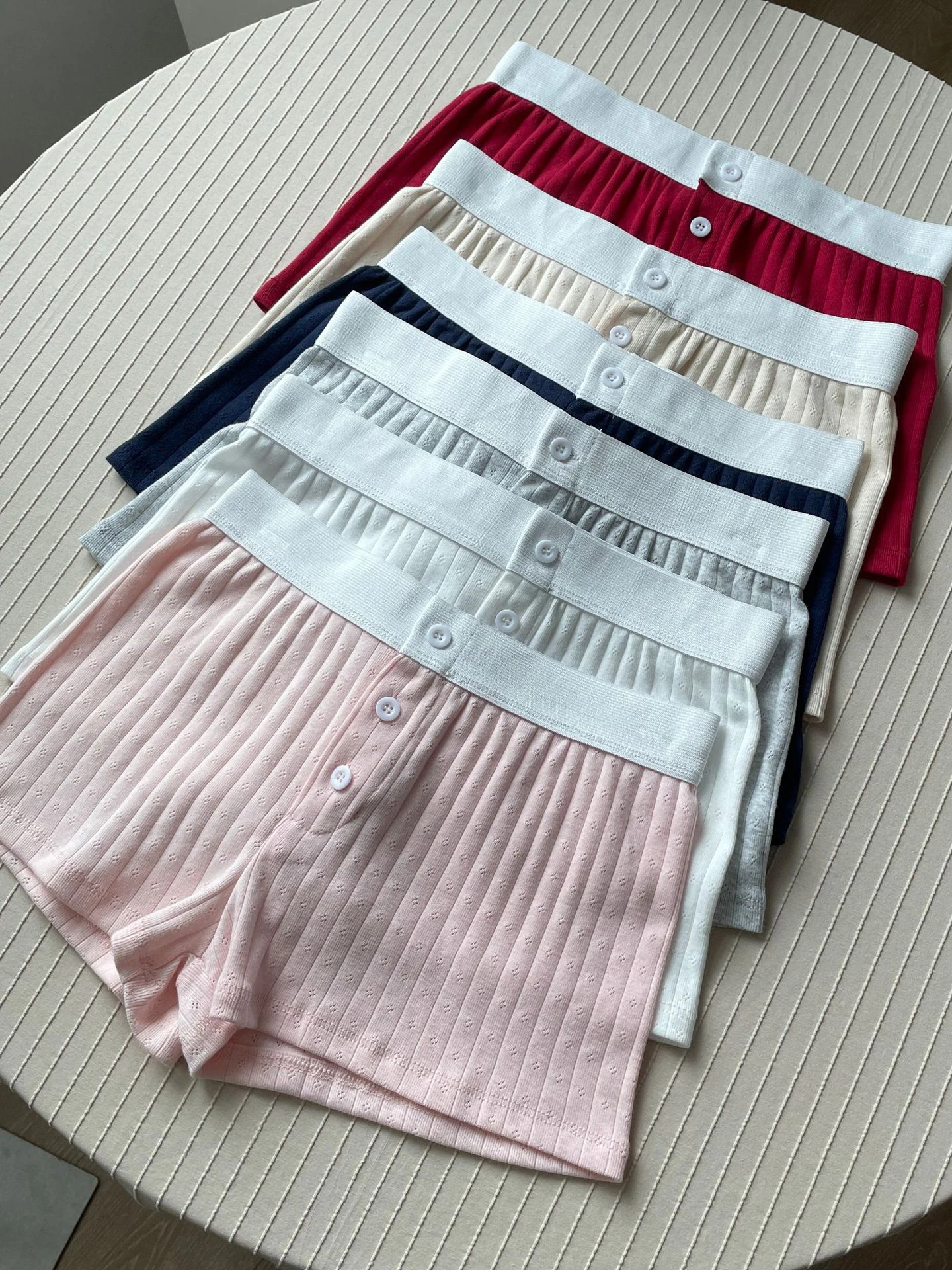 Pantaloncini a costine con occhielli floreali in cotone Donna Estate Tre bottoni Patchwork Pantaloni corti dritti Dolce e carino Biancheria intima casual per la casa Y2k