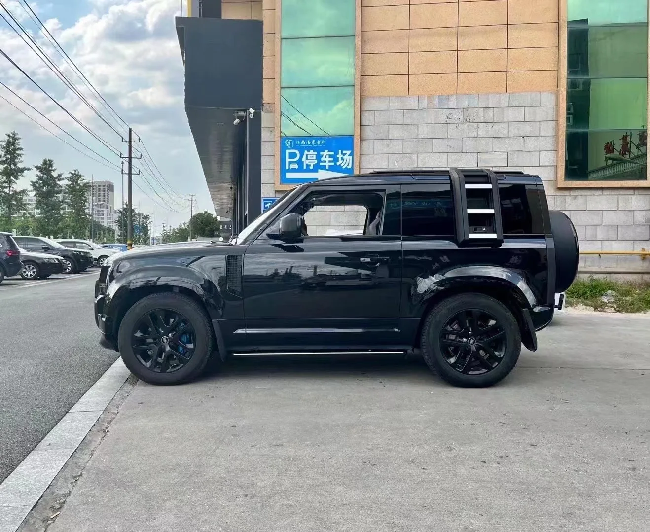 Car Accessories Styling Black Version Body Kits for 2020  Defender