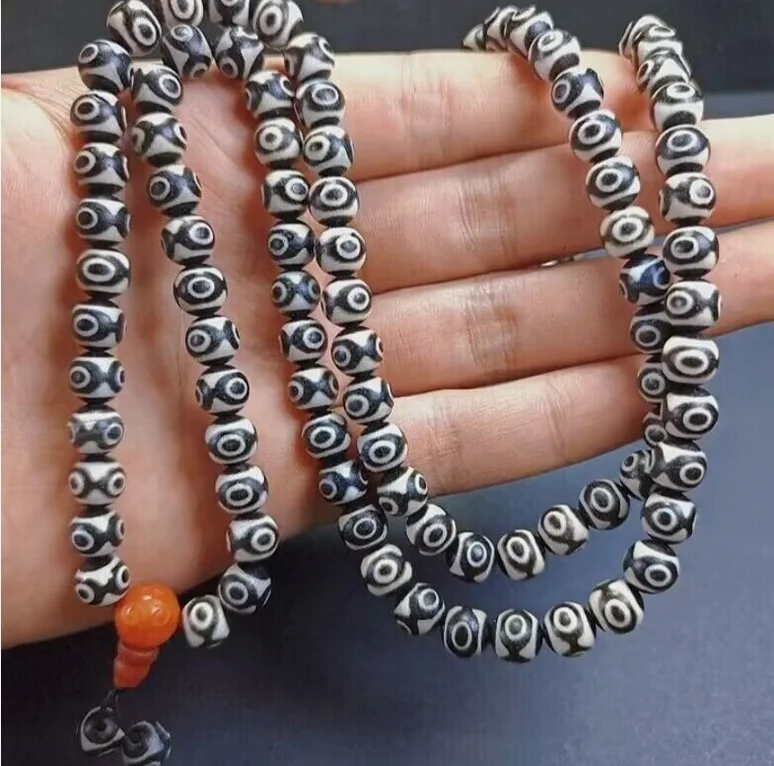 Tibetan batu akik hitam tua merah alami Dzi * 3 mata * 108 kalung panjang manik-manik M3078