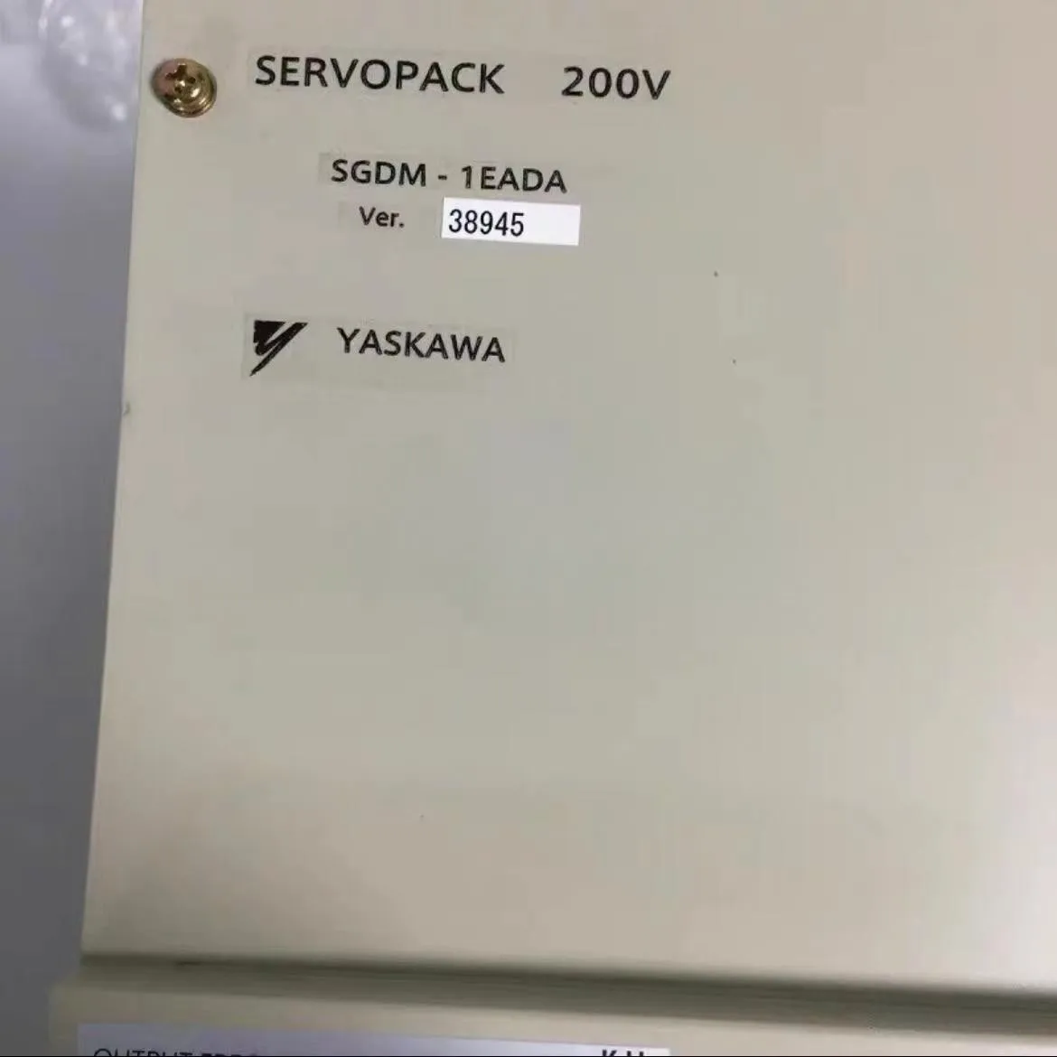 Brand new SGDM-1EADA Yaskawa Servo Drive