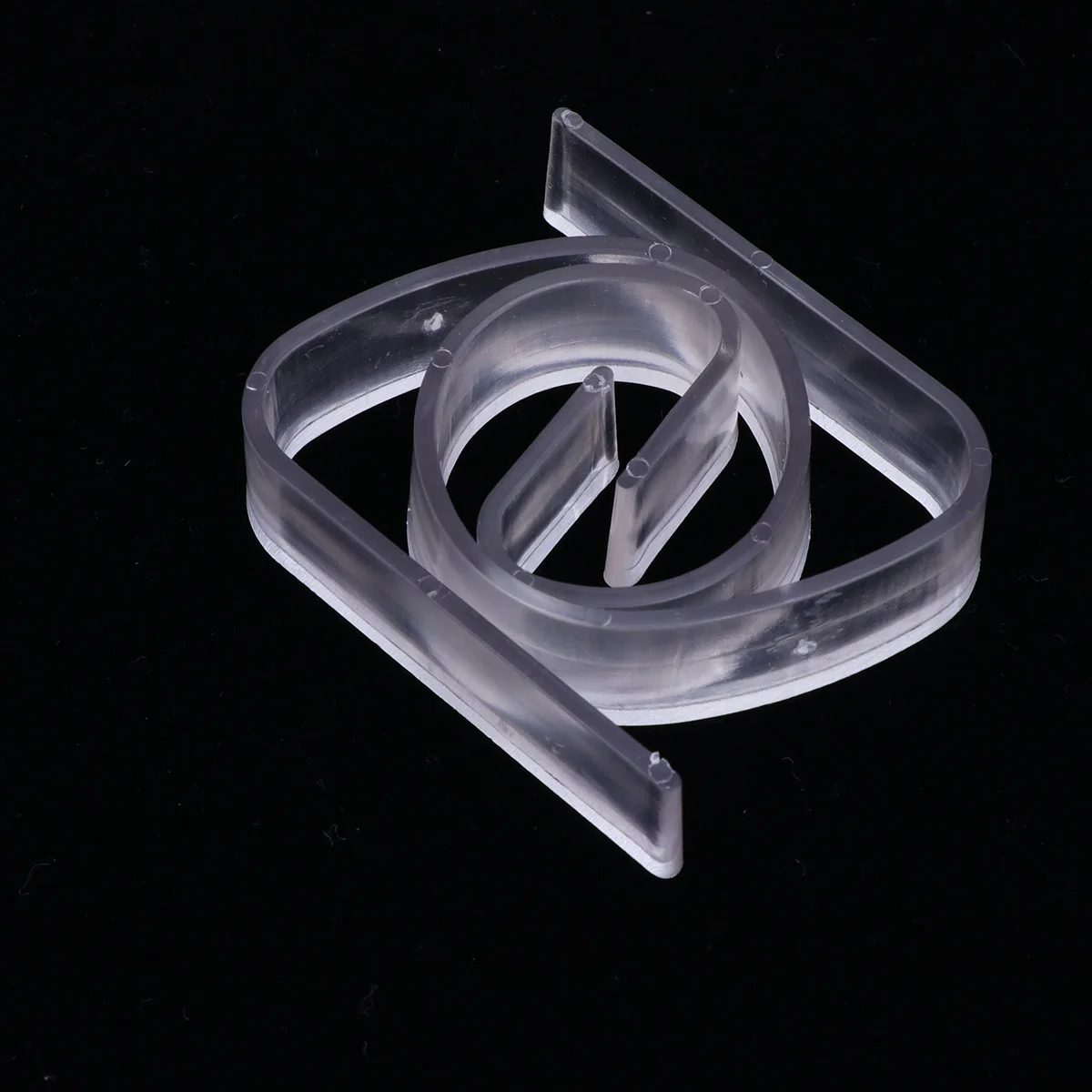 

10pcs Tablecloth Clips Transparent Abs Strong Hold For Thick Tables Windproof For Picnic Camping Wedding Party Use