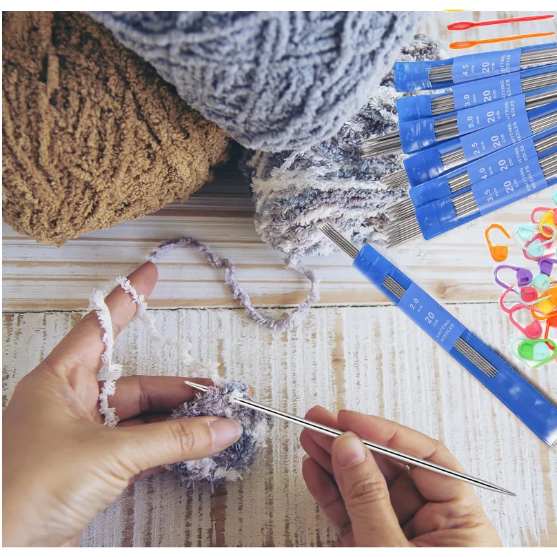 20Cm/7.87Inch Double-Ended Stainless Steel Needles, Including 2/2.5/3/3.5/4/4.5/5.0 Mm, with 1 Ruler, 10 Marking Clips, 5 Plastic Large-Eye Needle Accessories, Knitting Needle Set Suitable for Beginners, Socks, Gloves, Cuff Knitting Needles view 3