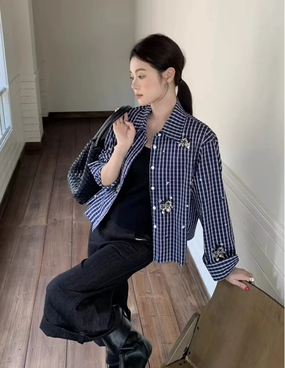 Neue Herbst Stickerei frauen Kurze Shirt Frau Kleidung Nette Shirts & Blusen Koreanische Beliebte Kleidung Weibliche Kleidung