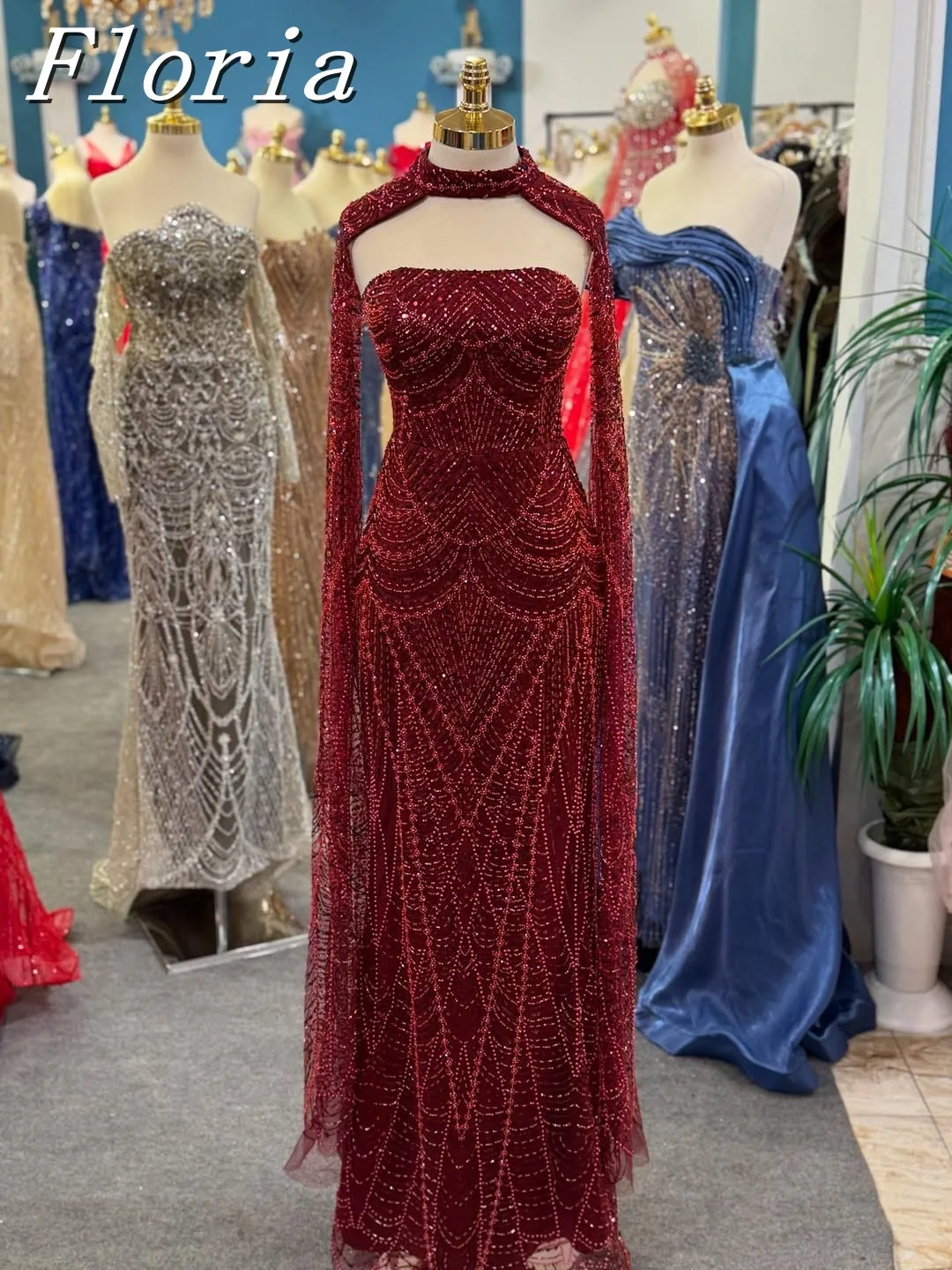 

Бордовые арабские вечерние платья с рукавами-накидкой в Дубае Дизайн Женское вечернее платье для свадьбы 2026 От кутюр Жемчуг Бисероплетение Платье для выпускного вечера