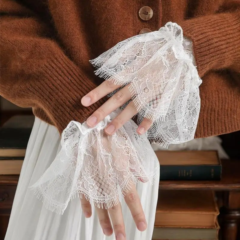 웨딩 드레스용 세련된 레이스 커프스 손목 슬리브; 신부 의상용 꽃무늬 주름 손목 장식